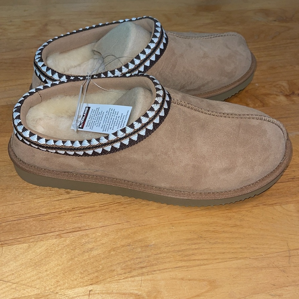 Kirkland unisex shearling slippers - Picture 2 of 7